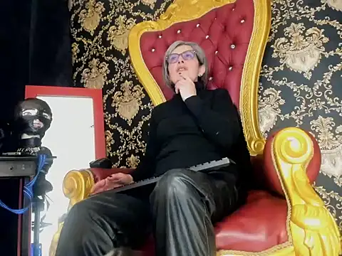 Hades Lyra online show from March 2026 03:15:01 PM