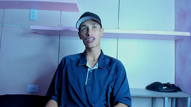 Snapshot of Thiagoduarte_ chatting on February 2026 11:43:02 AM Thiagoduarte online show from February 2026 11:43:02 AM