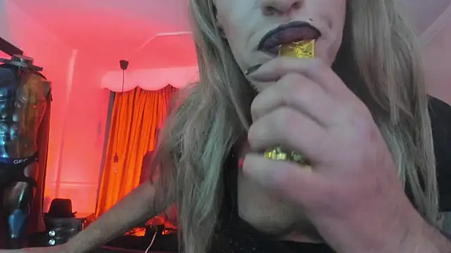 Snapshot of Lilith_madame_satan chatting on July 2026 01:06:01 AM Lilith madame satan online show from July 2026 01:06:01 AM