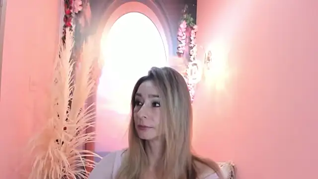 Madam Dalila online show from March 2026 08:50:01 AM