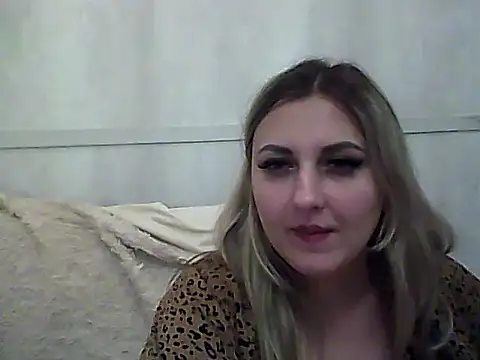 Sweet-Pixie online show from March 2026 08:15:02 PM