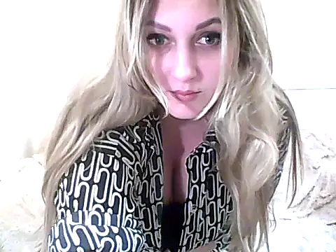 Sweet-Pixie online show from March 2026 06:52:02 PM