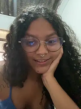 Snapshot of prettydall chatting on March 2026 04:40:02 PM prettydall online show from March 2026 04:40:02 PM