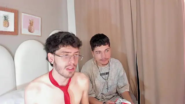 Jason 23   online show from April 2026 07:28:02 PM