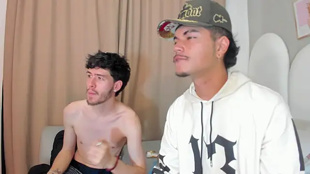 Jason 23   online show from April 2026 07:29:04 PM