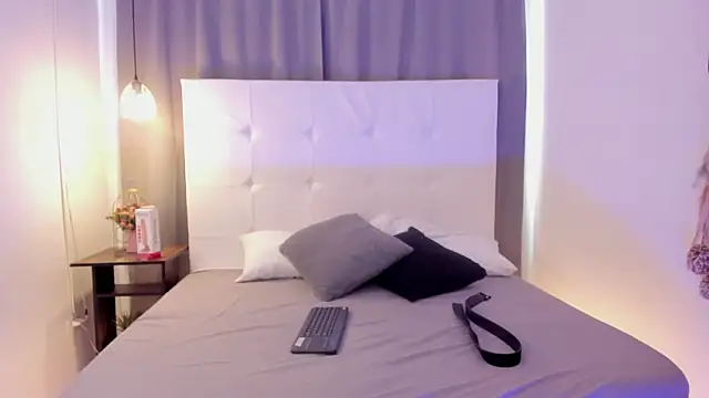 Jason 23   online show from March 2026 07:26:02 PM