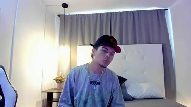 Jason 23   online show from March 2026 07:31:02 PM