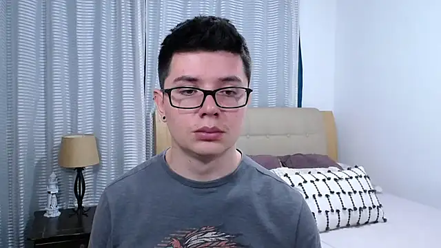 BlackFoXXX69 online show from April 2026 07:26:02 PM