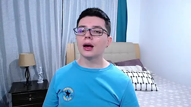 BlackFoXXX69 online show from March 2026 07:40:02 PM