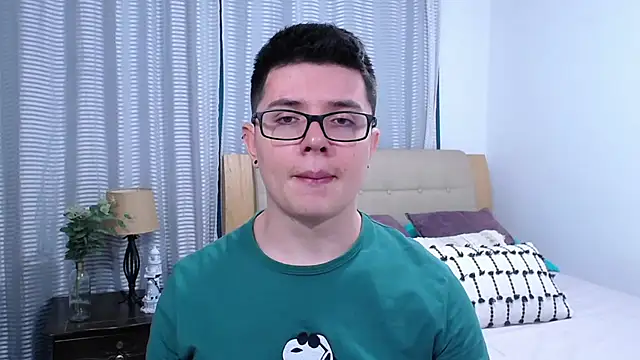 BlackFoXXX69 online show from April 2026 08:37:02 PM