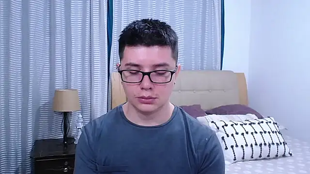 BlackFoXXX69 online show from April 2026 08:57:01 PM