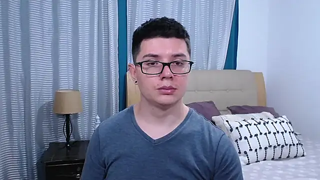 BlackFoXXX69 online show from April 2026 08:31:01 PM