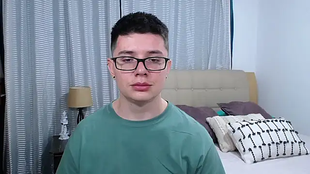 BlackFoXXX69 online show from April 2026 08:38:01 PM