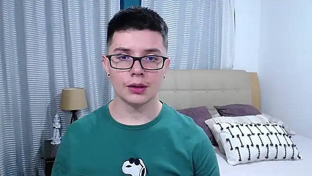 BlackFoXXX69 online show from April 2026 11:22:02 PM