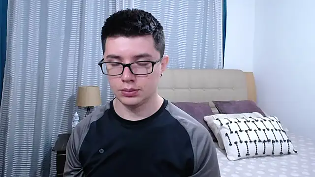 BlackFoXXX69 online show from March 2026 07:14:02 PM