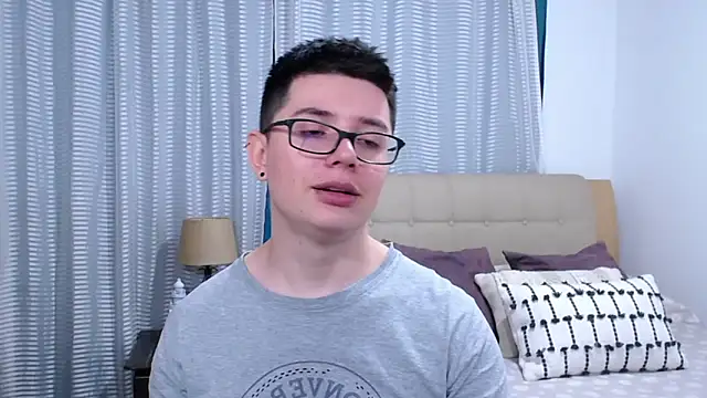 BlackFoXXX69 online show from March 2026 07:04:02 PM