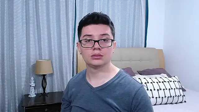 BlackFoXXX69 online show from April 2026 08:10:01 PM