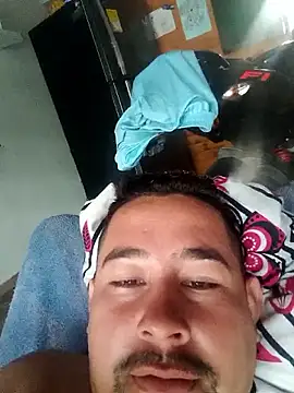 Snapshot of stivengaviria chatting on March 2026 01:40:02 PM stivengaviria online show from March 2026 01:40:02 PM