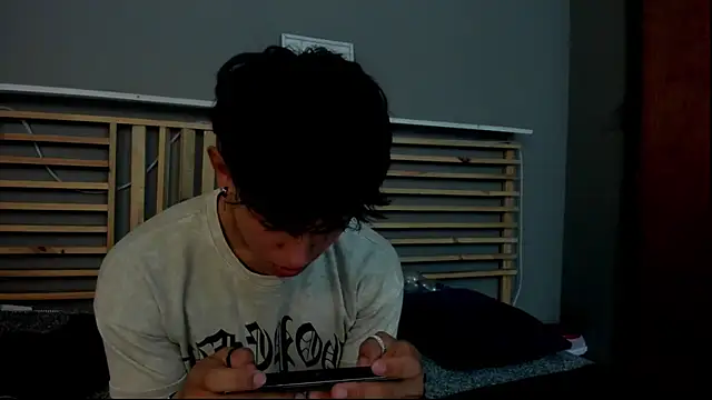 clark ken01 online show from April 2026 09:50:01 PM