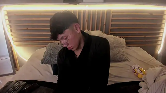 clark ken01 online show from March 2026 08:46:02 PM