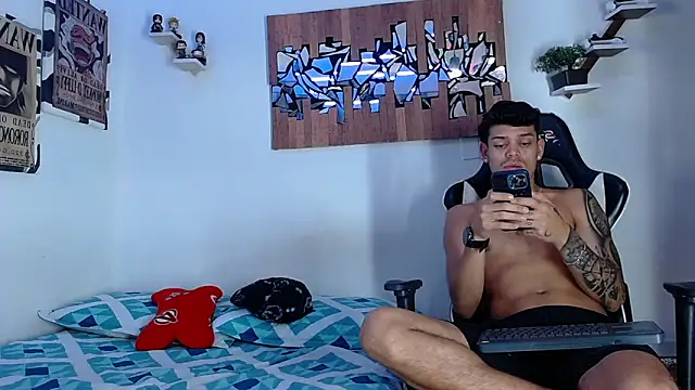 AdamsDvi online show from April 2026 02:11:01 PM