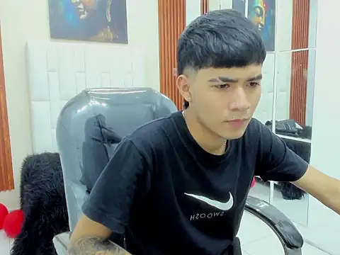 Snapshot of Thiago_collinss chatting on March 2026 10:17:01 PM Thiago collinss online show from March 2026 10:17:01 PM