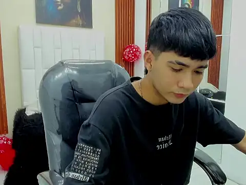 Snapshot of Thiago_collinss chatting on February 2026 09:59:02 PM Thiago collinss online show from February 2026 09:59:02 PM