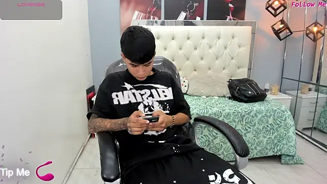 Thiago collinss online show from May 2026 10:26:01 PM