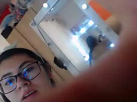 Marian ballesteros online show from April 2026 01:02:01 PM