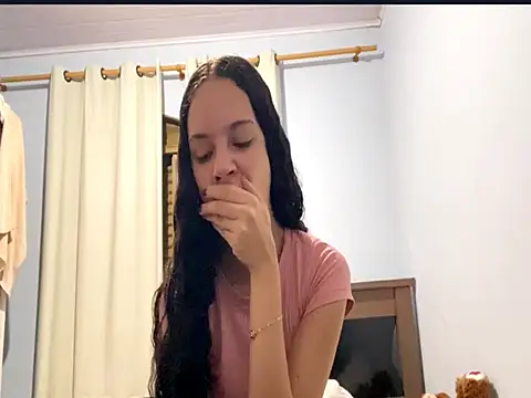 Snapshot of IvyDesirer chatting on February 2026 02:22:01 AM IvyDesirer online show from February 2026 02:22:01 AM