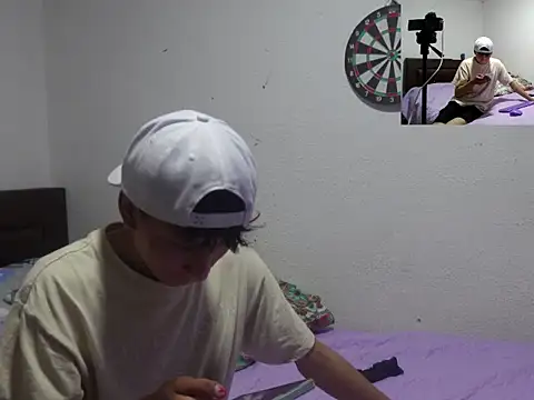 Trevordonson milf online show from March 2026 02:41:03 AM