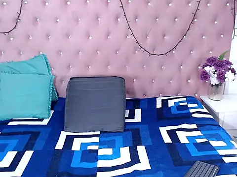 TiffannyValentine online show from March 2026 02:06:01 PM