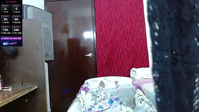 Snapshot of scarlet_johannson19 chatting on June 2026 03:04:01 AM scarlet johannson19 online show from June 2026 03:04:01 AM