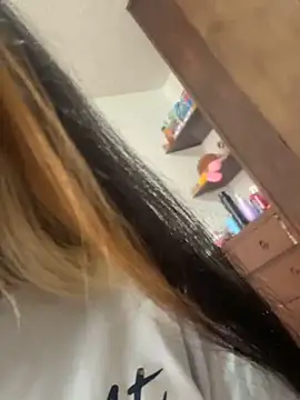 Sara 92 online show from March 2026 09:37:02 PM