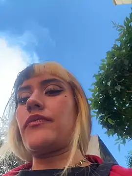 Sara 92 online show from March 2026 09:19:01 PM