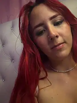 Snapshot of kisscherry8 chatting on June 2026 03:58:02 AM kisscherry8 online show from June 2026 03:58:02 AM