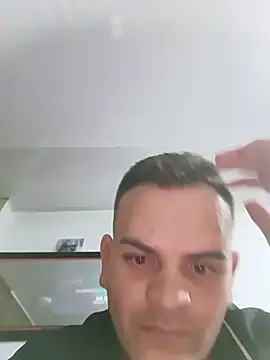 Edwin Q online show from June 2026 03:29:02 AM