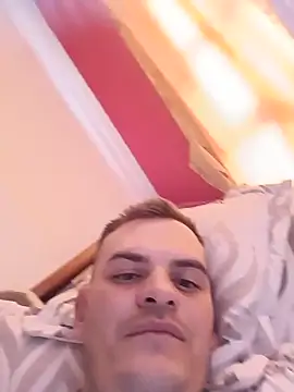 Edwin Q online show from June 2026 08:31:02 PM