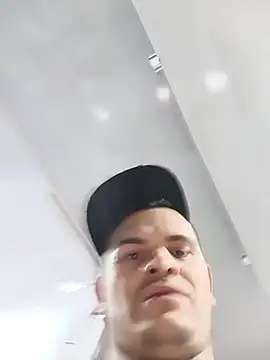 Edwin Q online show from June 2026 02:06:01 AM
