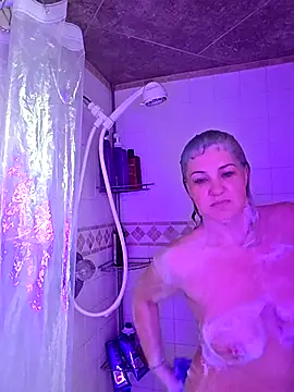 LadyB07 online show from April 2026 02:21:01 PM