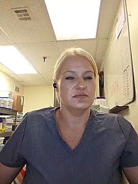 LadyB07 online show from June 2026 06:12:02 PM