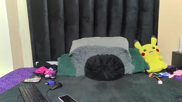 trixiey8 online show from March 2026 01:14:01 AM