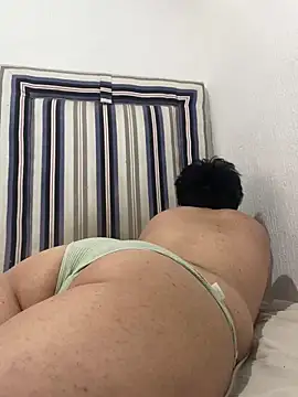 Snapshot of Alice_Lat chatting on March 2026 10:10:02 PM Alice Lat online show from March 2026 10:10:02 PM