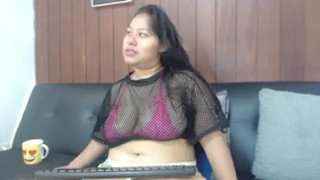 Assly Love online show from May 2026 07:13:02 PM