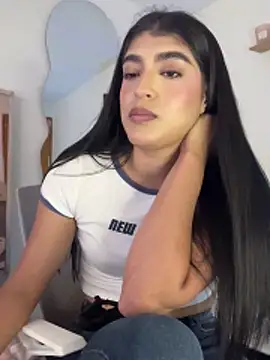Snapshot of Misty-kat chatting on April 2026 06:06:01 PM Misty-kat online show from April 2026 06:06:01 PM