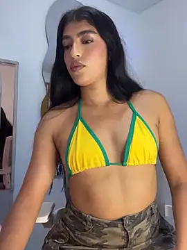 Snapshot of Misty-kat chatting on May 2026 07:08:02 PM Misty-kat online show from May 2026 07:08:02 PM