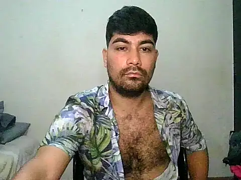 latinhayriboy online show from March 2026 03:28:02 PM