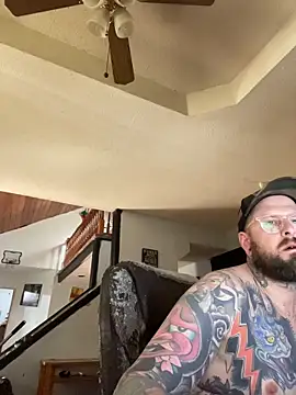 Snapshot of Robrotten chatting on March 2026 04:45:01 PM Robrotten online show from March 2026 04:45:01 PM