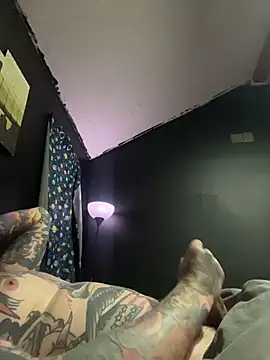 Snapshot of Robrotten chatting on February 2026 05:51:01 AM Robrotten online show from February 2026 05:51:01 AM