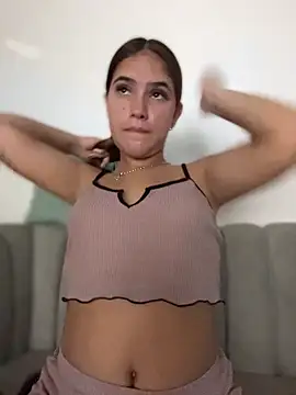 MiluRossee online show from March 2026 06:13:02 AM